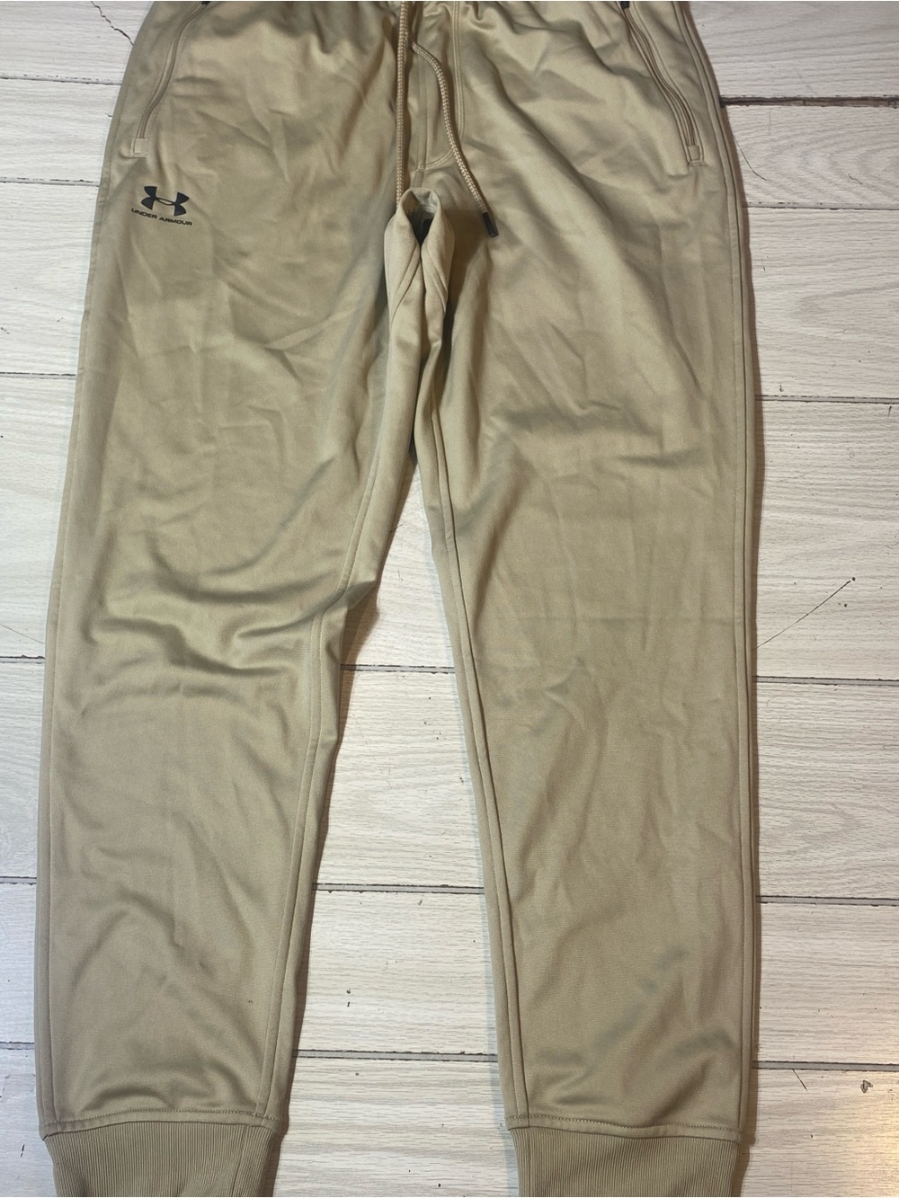 Under Armour Mens Jogger Pants Large L Beige Tan Fleece Warm Gym Athletic NWT